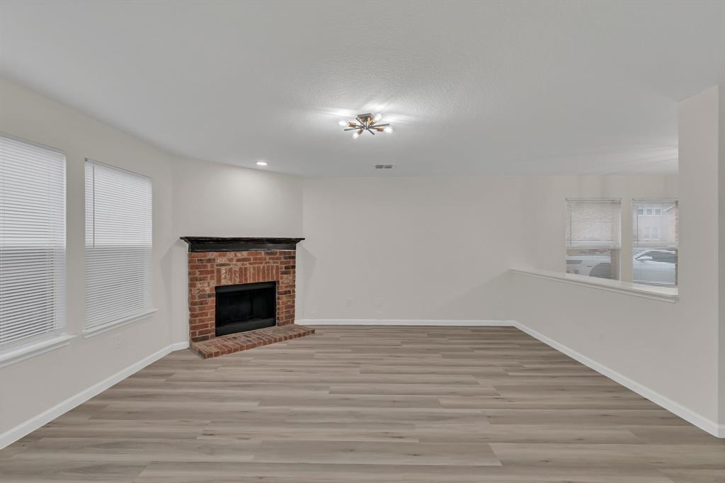 Falls Ph 1b - Residential
