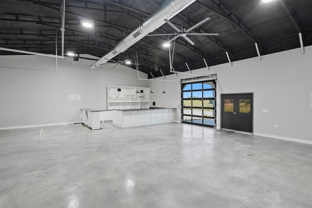 Mulligans Addition - Commercial Sale