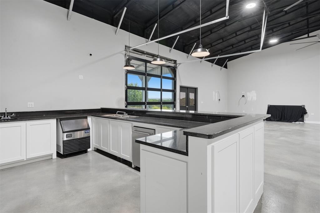 Mulligans Addition - Commercial Sale