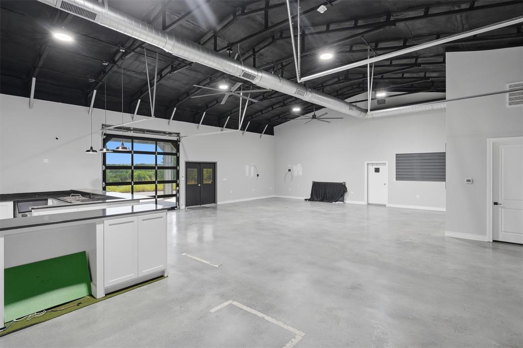 Mulligans Addition - Commercial Sale