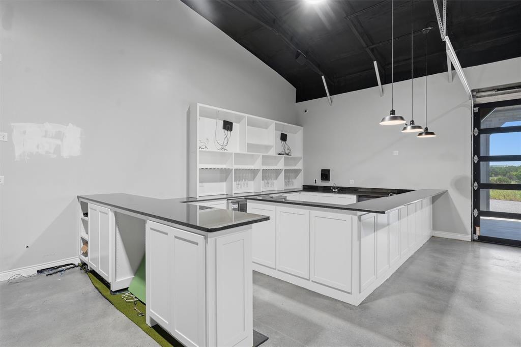 Mulligans Addition - Commercial Sale