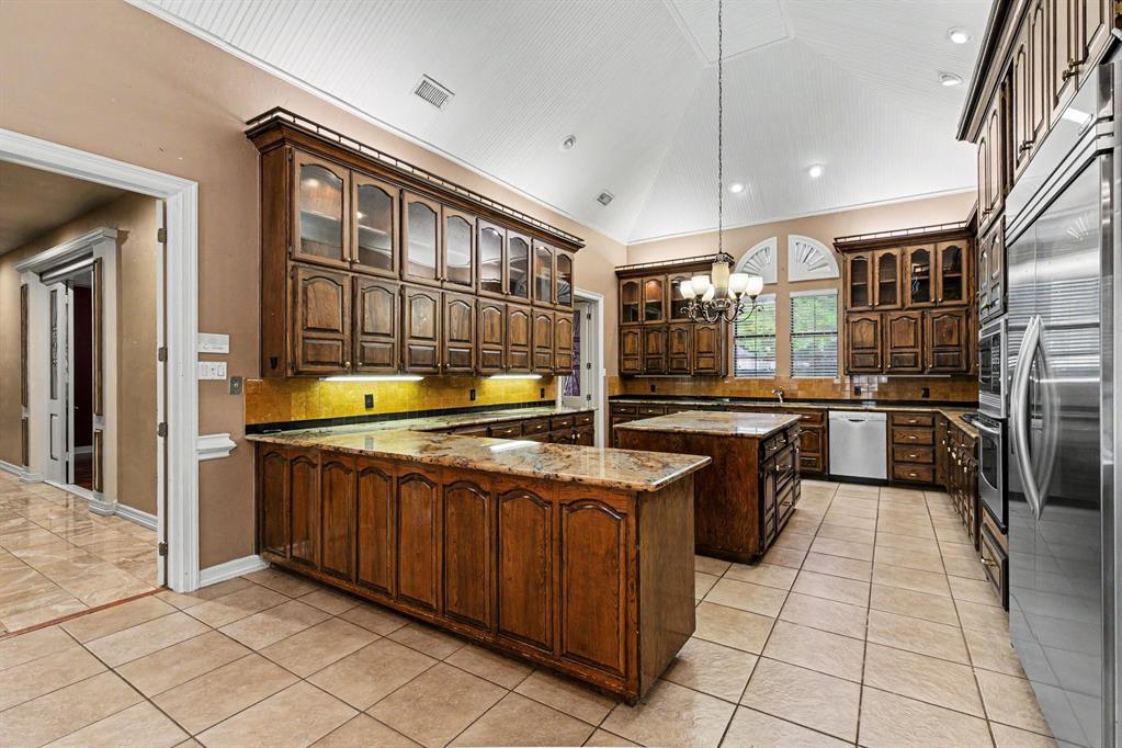 Woodland Hills Colleyville - Residential