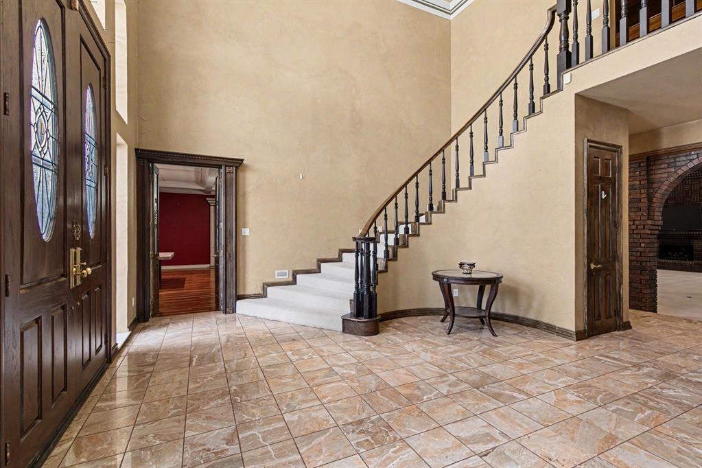 Woodland Hills Colleyville - Residential