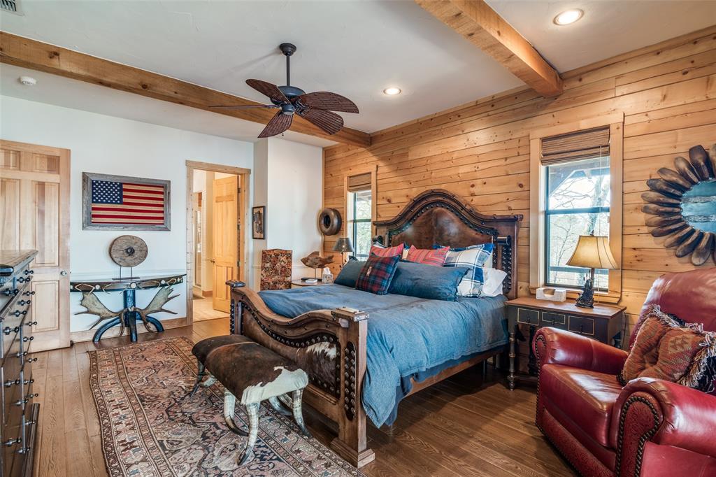 LANDS END - Residential