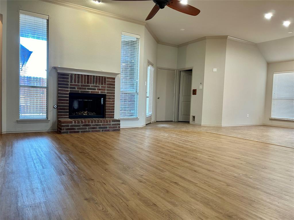 Lynden Park Estates Ph 4 - Residential