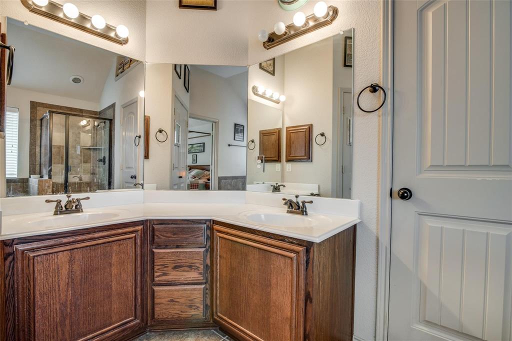 Lynden Park Estates Ph 4 - Residential