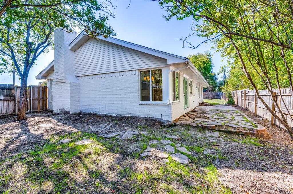 Oak Hollow Grand Prairie - Residential