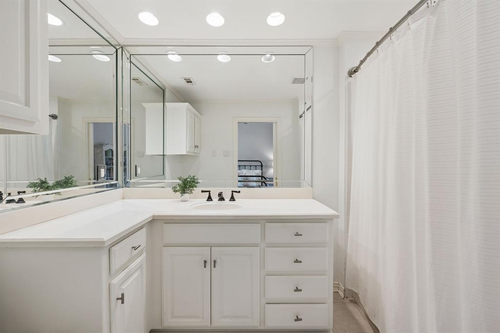Parkway Quarter Condos - Residential