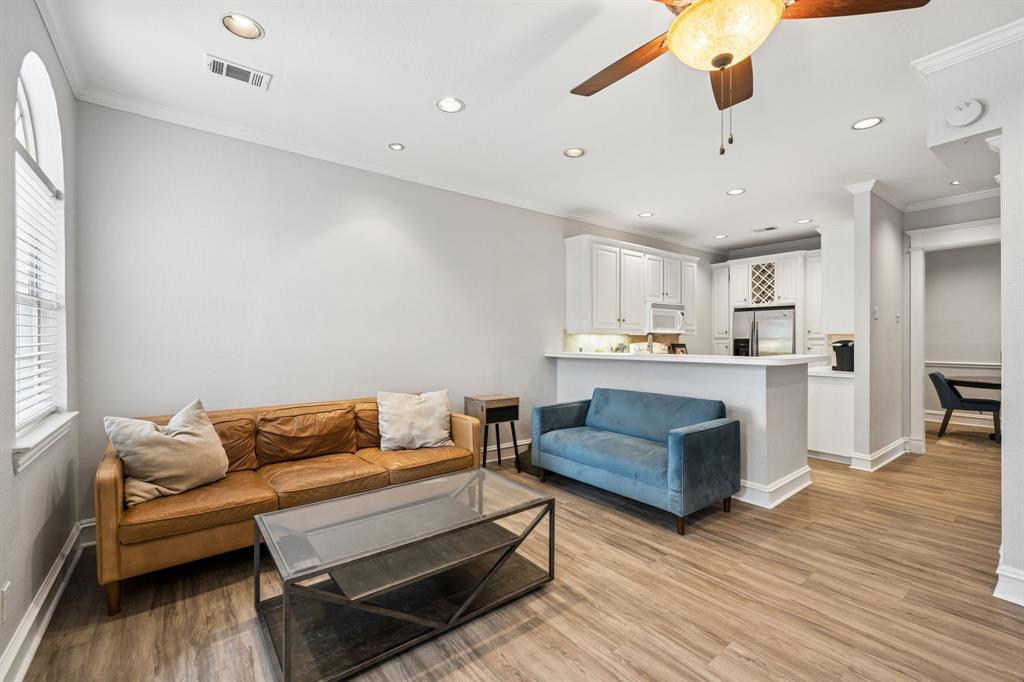 Parkway Quarter Condos - Residential