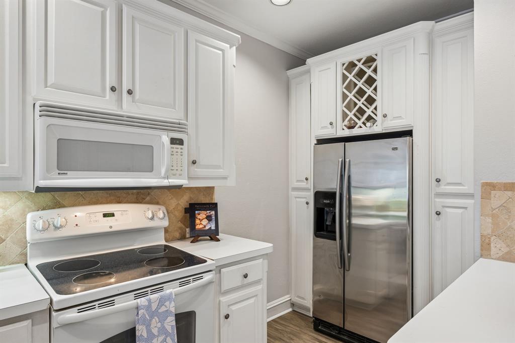 Parkway Quarter Condos - Residential