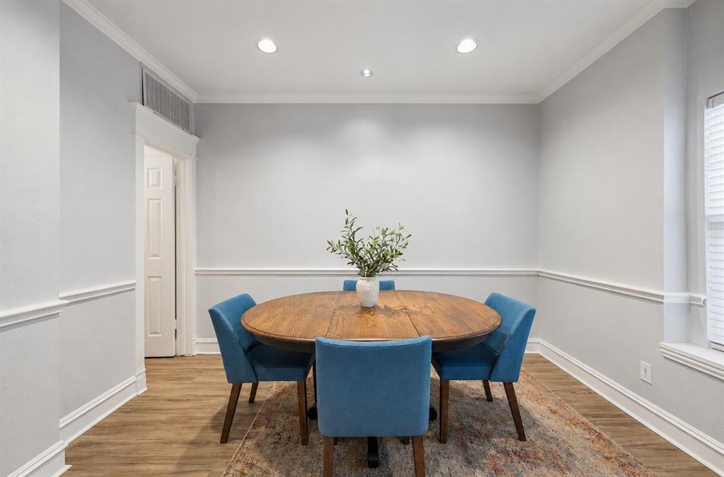 Parkway Quarter Condos - Residential