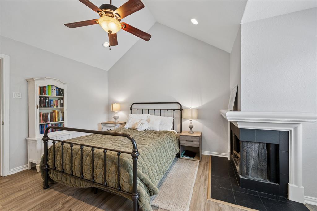 Parkway Quarter Condos - Residential