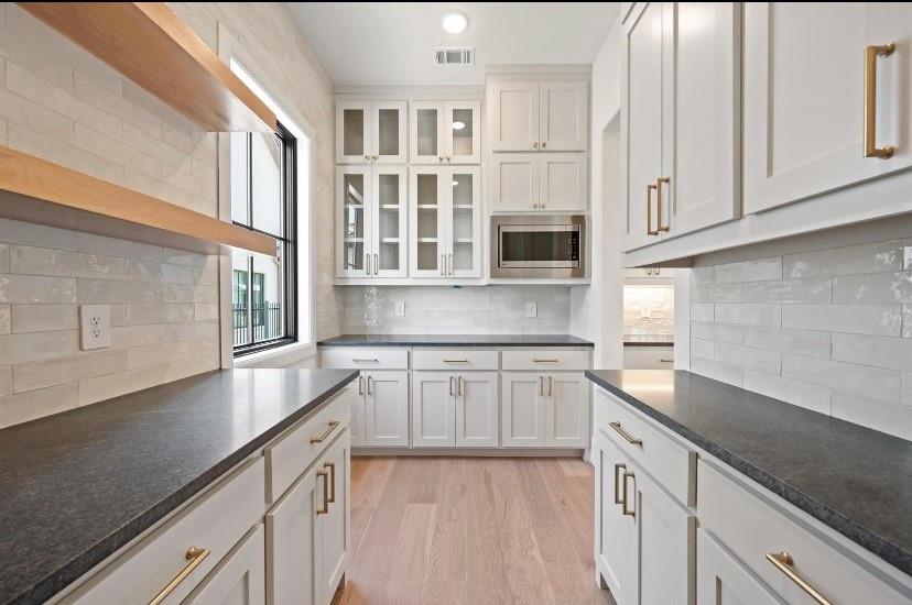 Montrachet Add - Residential