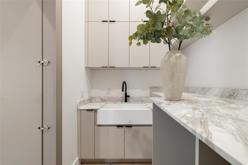Lakeland Terrace - Residential