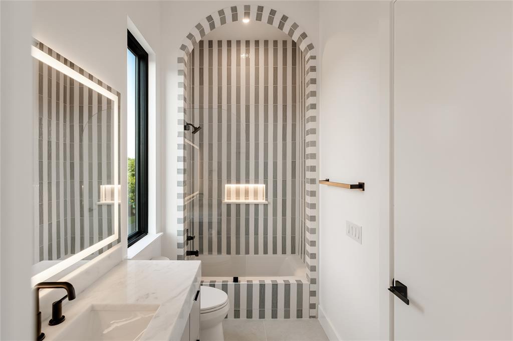 Lakeland Terrace - Residential