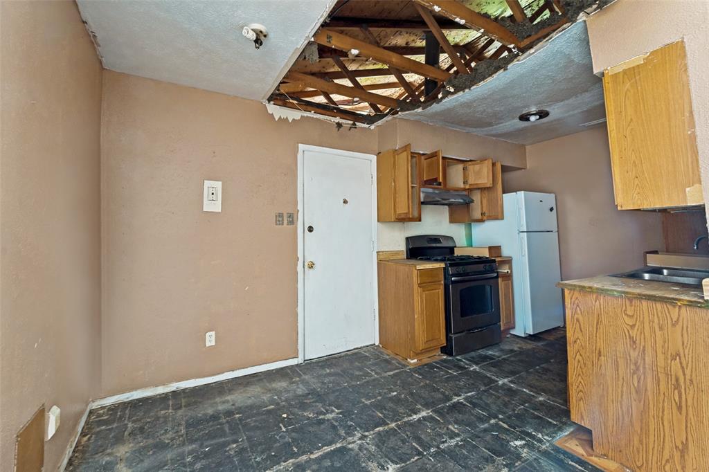 Highland Hills 16 - Residential