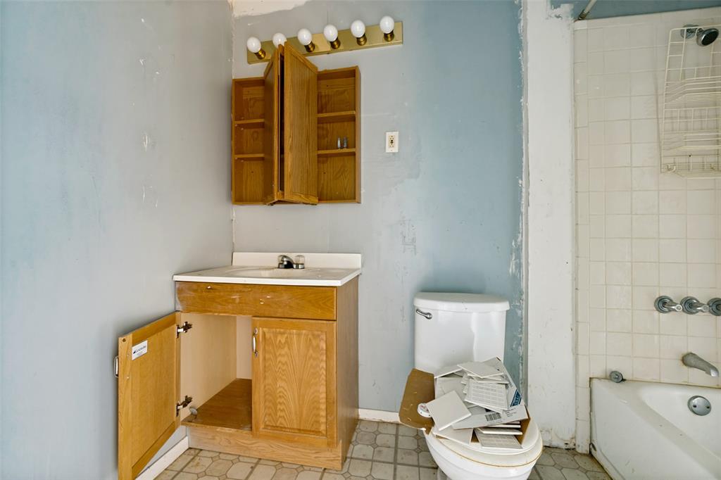 Highland Hills 16 - Residential