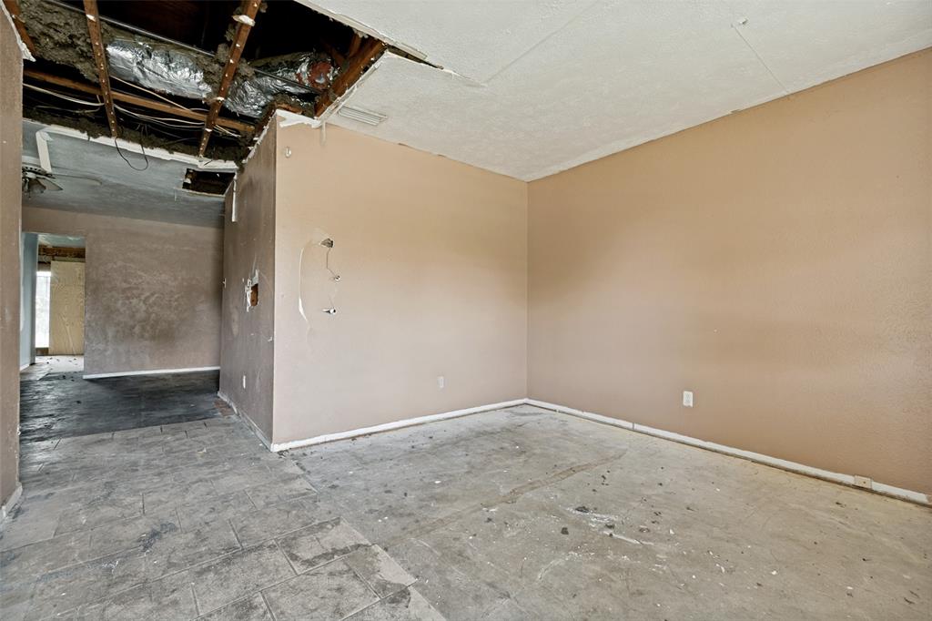 Highland Hills 16 - Residential