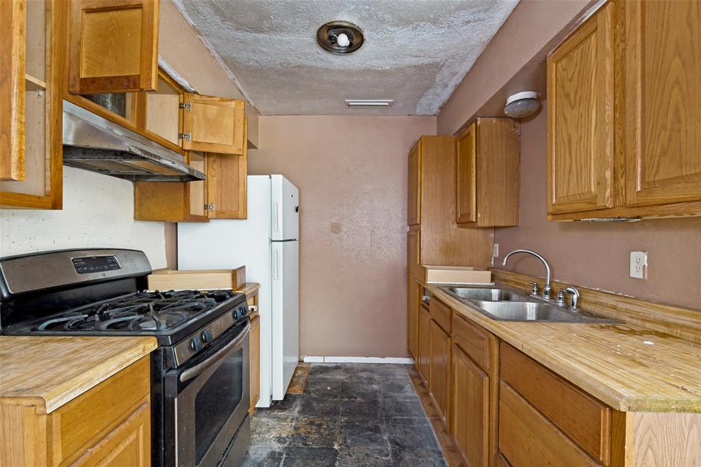 Highland Hills 16 - Residential