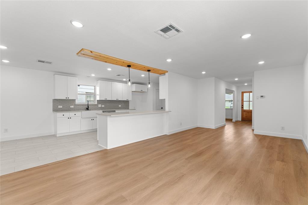 Lake Highlands Estates - Residential