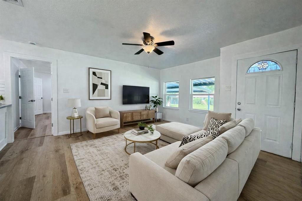 ALTA VISTA - Residential