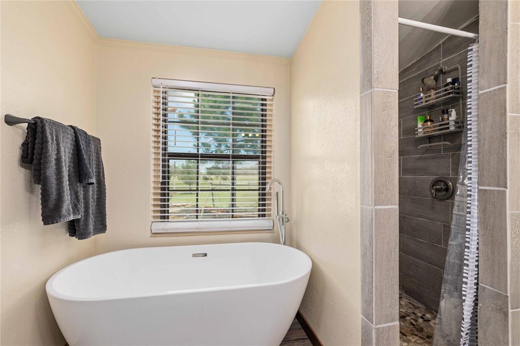 (165) FOX HOLLOW, SALT CREEK AREA - Residential