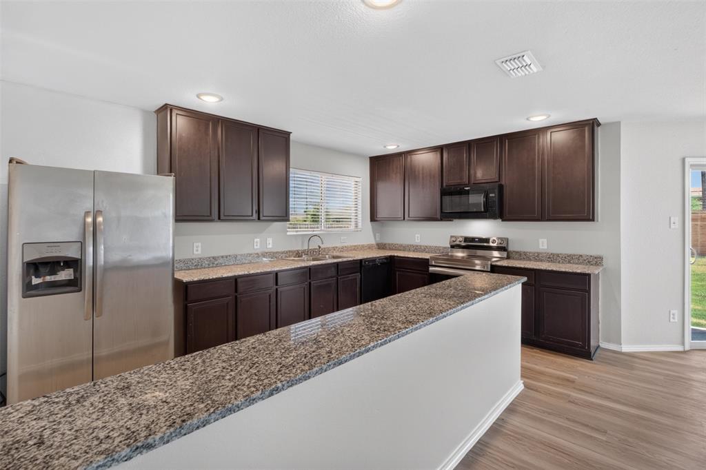 Lake Vista Ranch - Residential