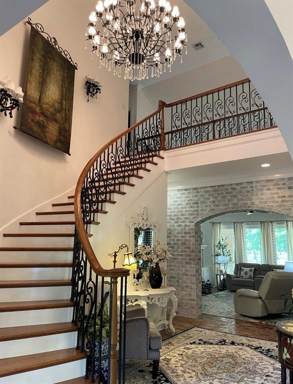 Victorian Pointe - Residential