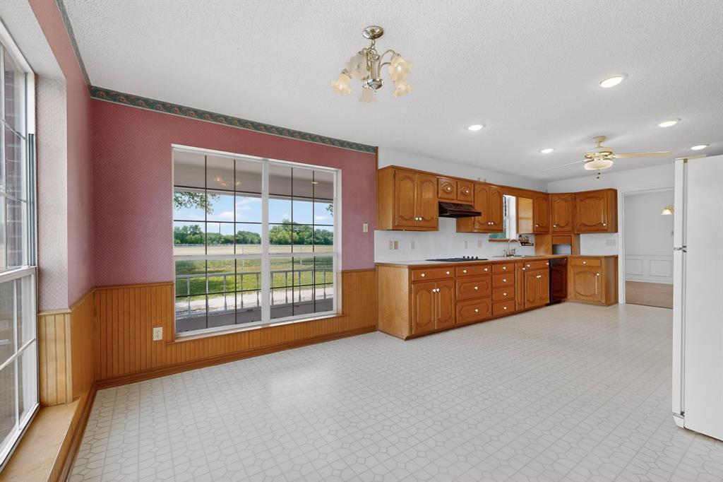 A0377 GREEN ANDREW W, TRACT C1, ACRES 30.339, - Residential