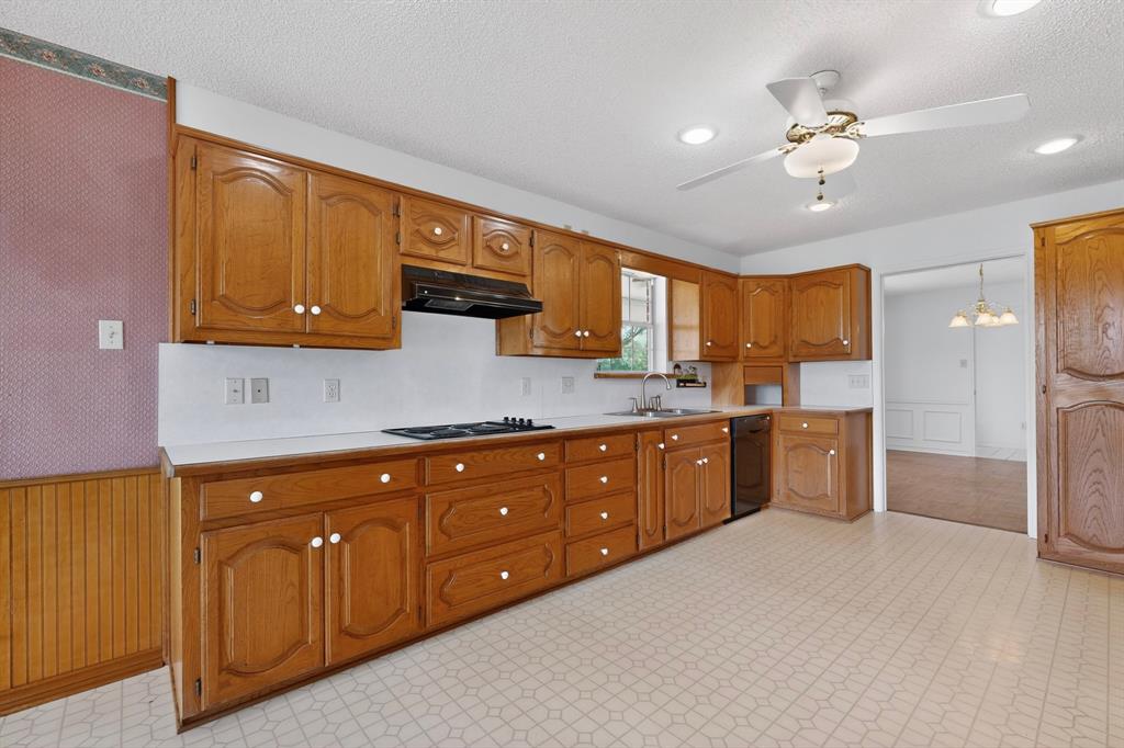 A0377 GREEN ANDREW W, TRACT C1, ACRES 30.339, - Residential