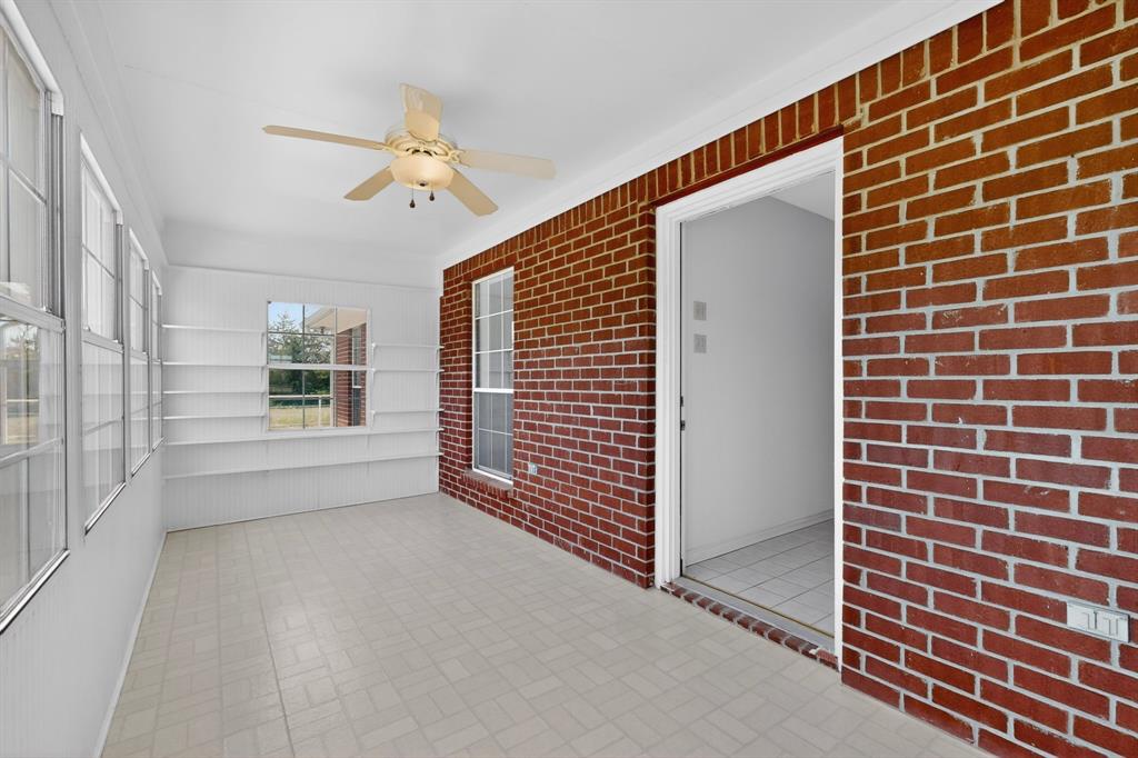 A0377 GREEN ANDREW W, TRACT C1, ACRES 30.339, - Residential