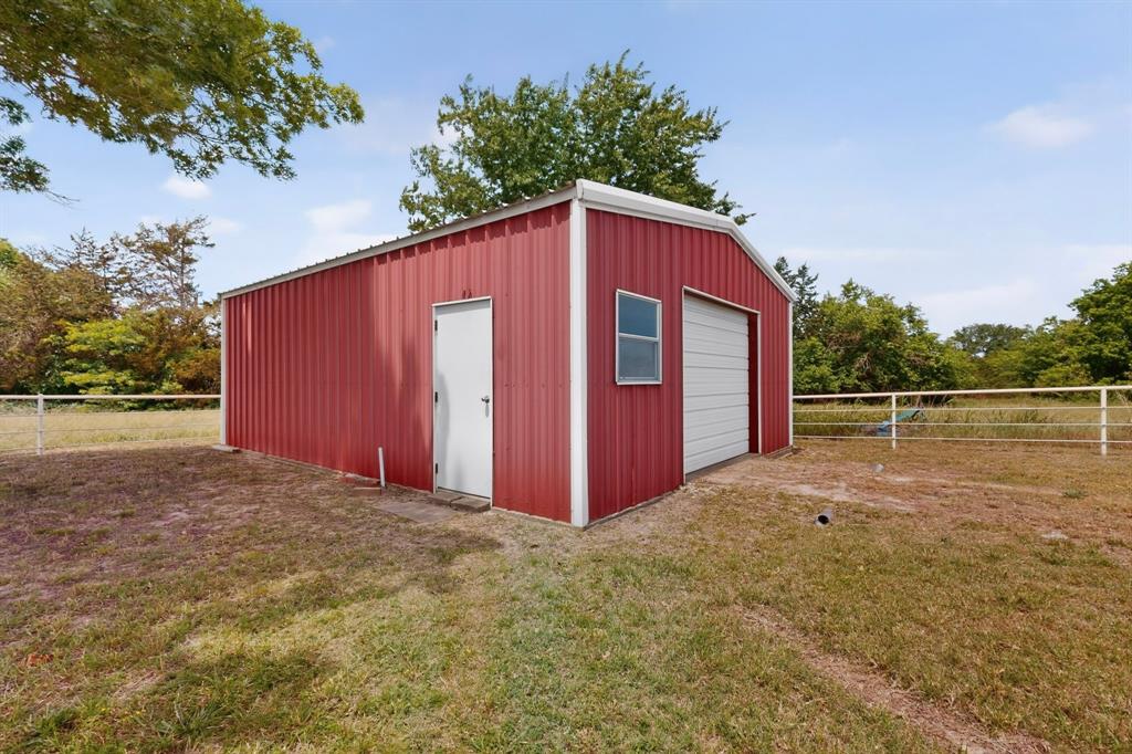 A0377 GREEN ANDREW W, TRACT C1, ACRES 30.339, - Residential