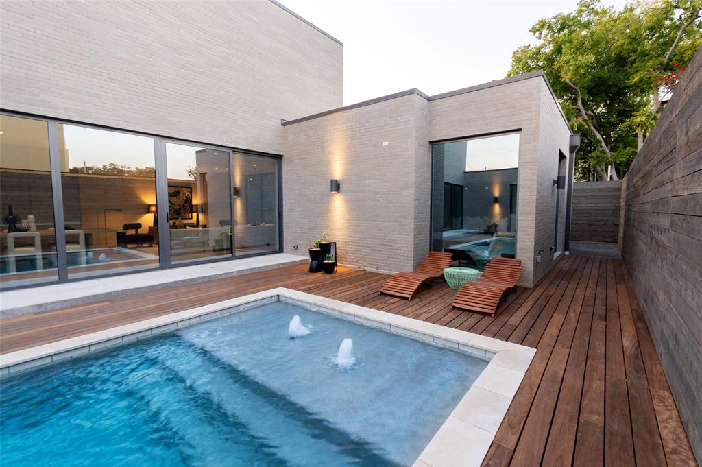 Northcrest - Residential