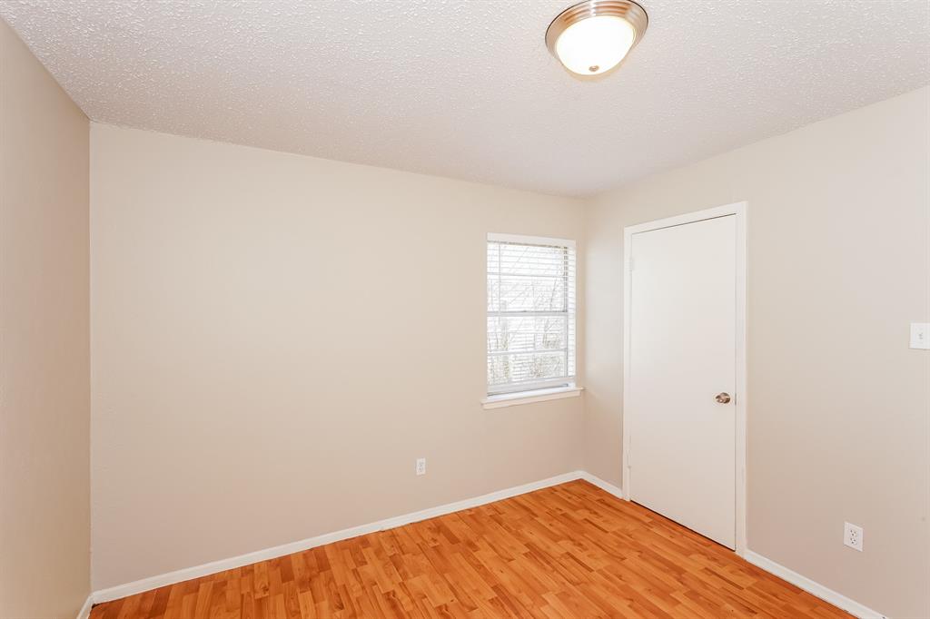 England Isle Add - Residential Lease