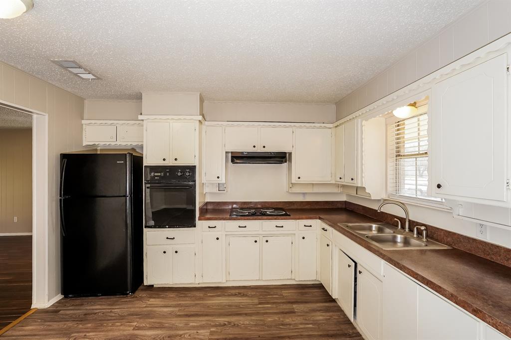 England Isle Add - Residential Lease