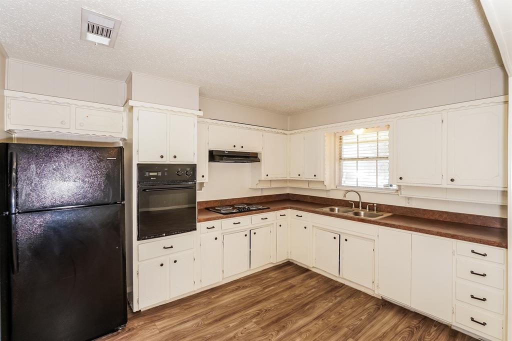 England Isle Add - Residential Lease