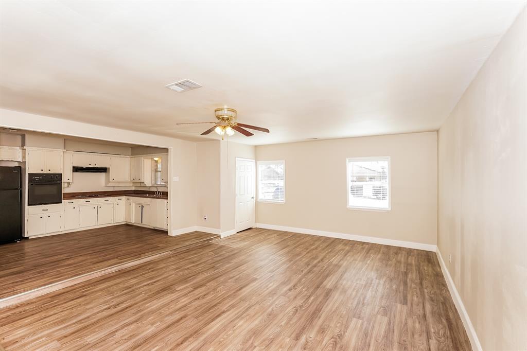 England Isle Add - Residential Lease