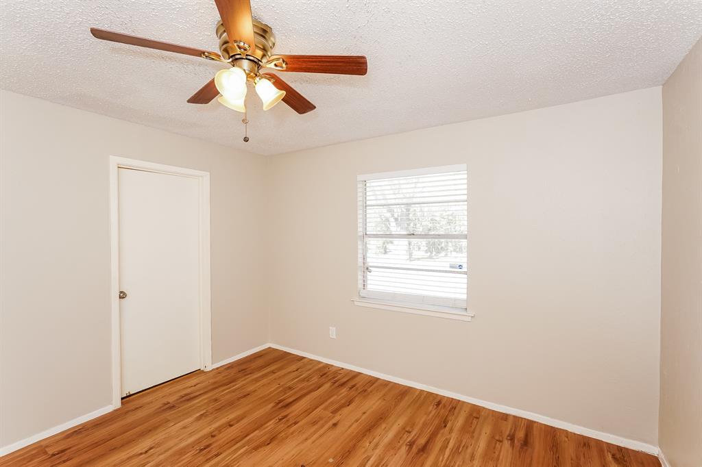 England Isle Add - Residential Lease