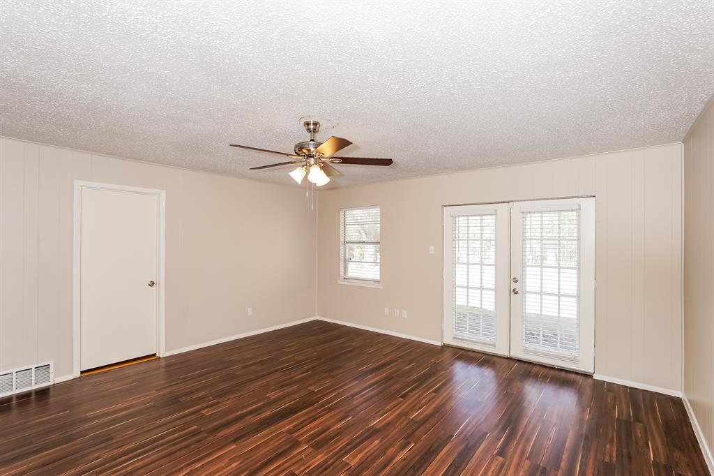 England Isle Add - Residential Lease