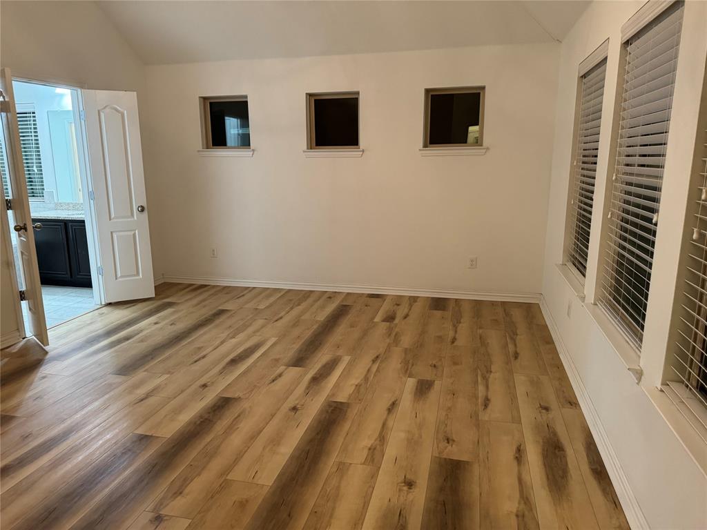 Oak Creek Trail Phase 2 - Residential Lease
