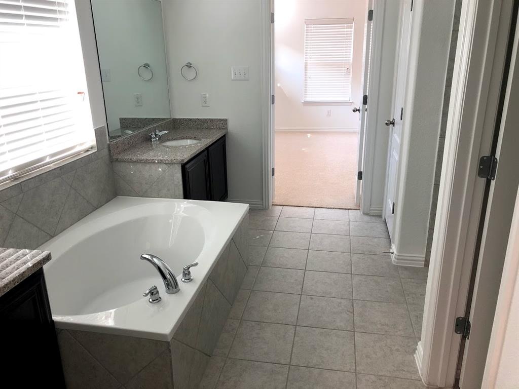 Oak Creek Trail Phase 2 - Residential Lease