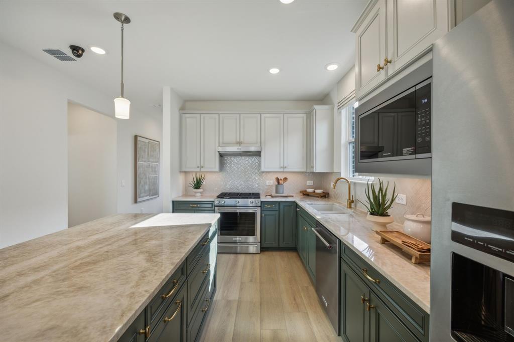 Del Webb Trinity Falls - Residential