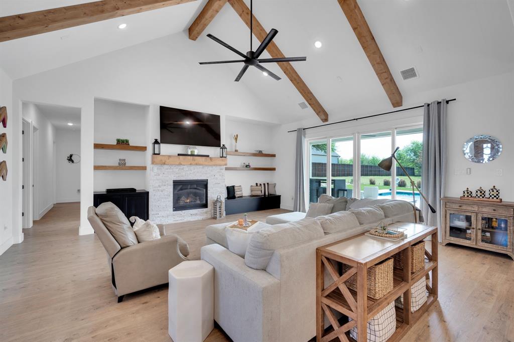 Dove Mdws - Residential