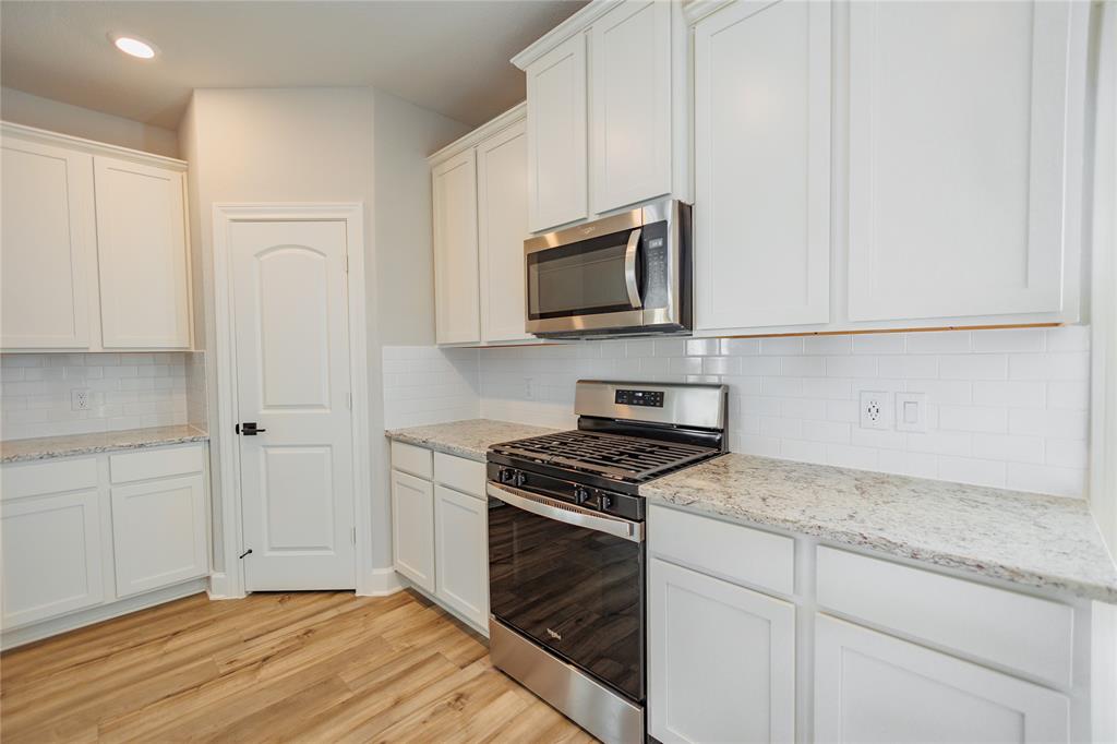 SHADOWBEND PHASE 2 - Residential Lease