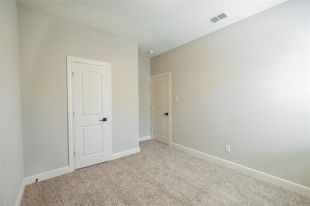SHADOWBEND PHASE 2 - Residential Lease