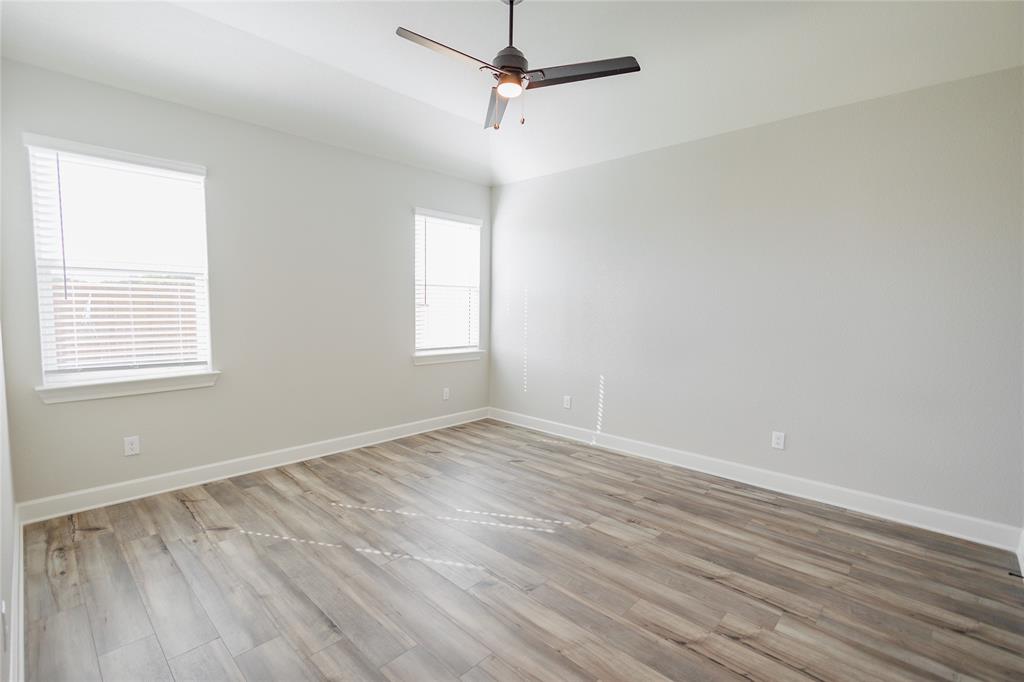 SHADOWBEND PHASE 2 - Residential Lease