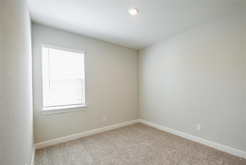 SHADOWBEND PHASE 2 - Residential Lease