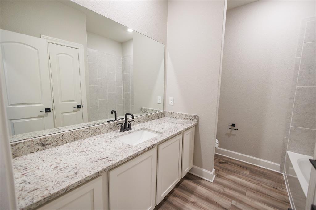 SHADOWBEND PHASE 2 - Residential Lease