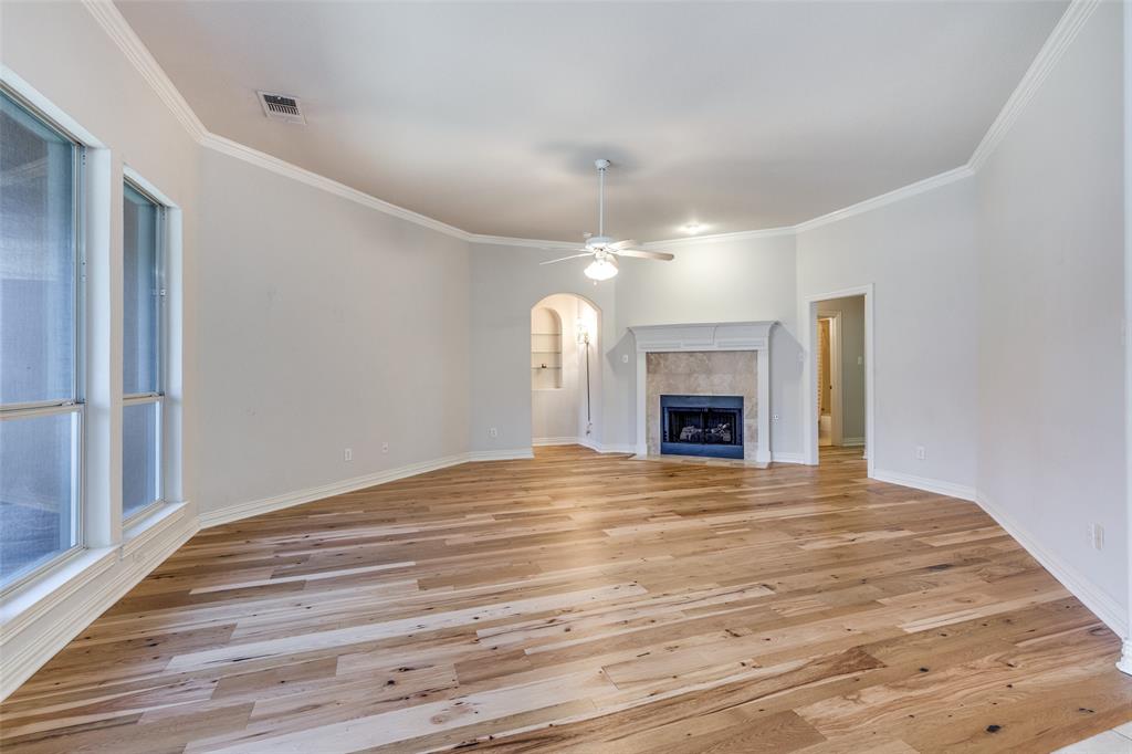 Twelve Oaks Estates Add - Residential Lease