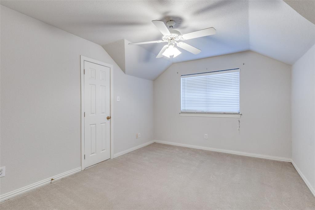 Twelve Oaks Estates Add - Residential Lease